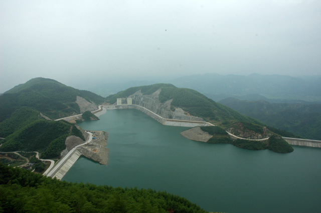 黑麋峰水電站廠房進、出口帷幕灌漿工程